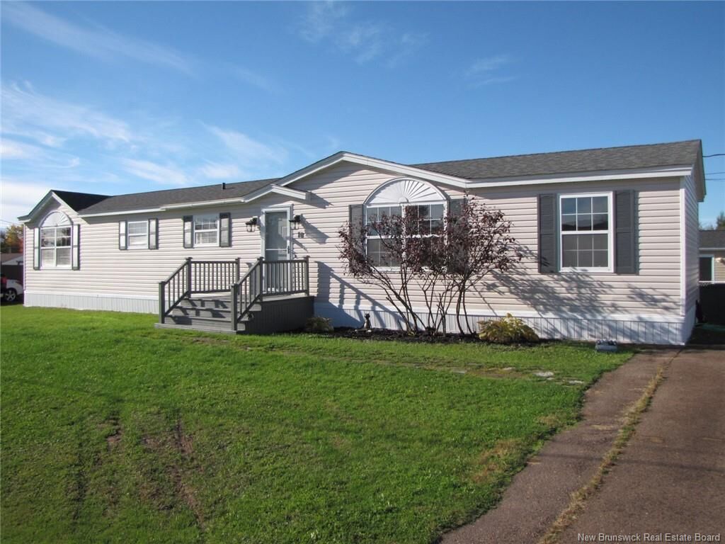 Property Photo:  10 Avery Street  NB E1H 3M2 