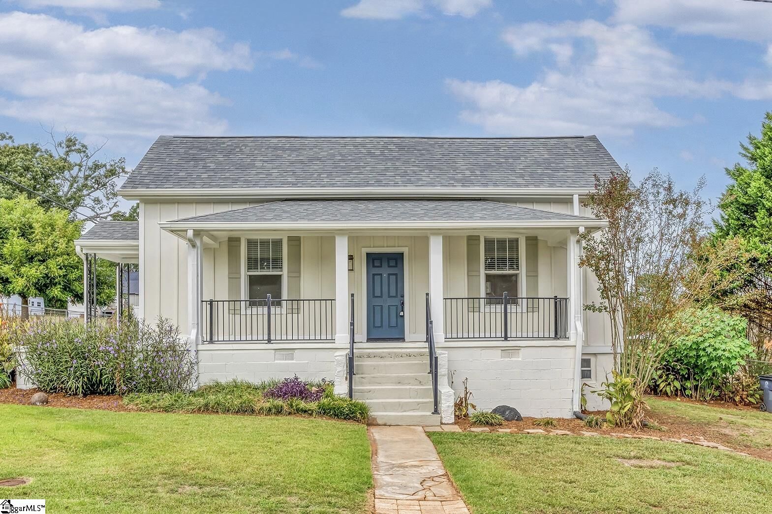 Property Photo:  11 Haynes Street  SC 29673 
