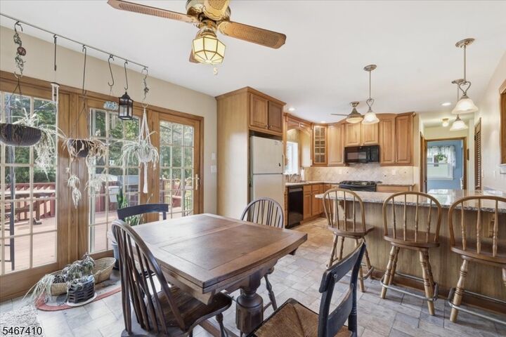Property Photo: 720 Warren Glen Rd NJ 08804