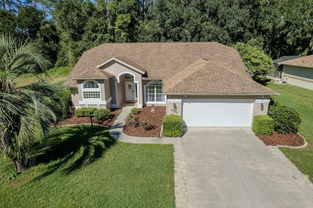 Property Photo: 8960 SW 190th Circle FL 34432