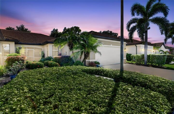 Property Photo:  2534 Oswego Drive  FL 34289 
