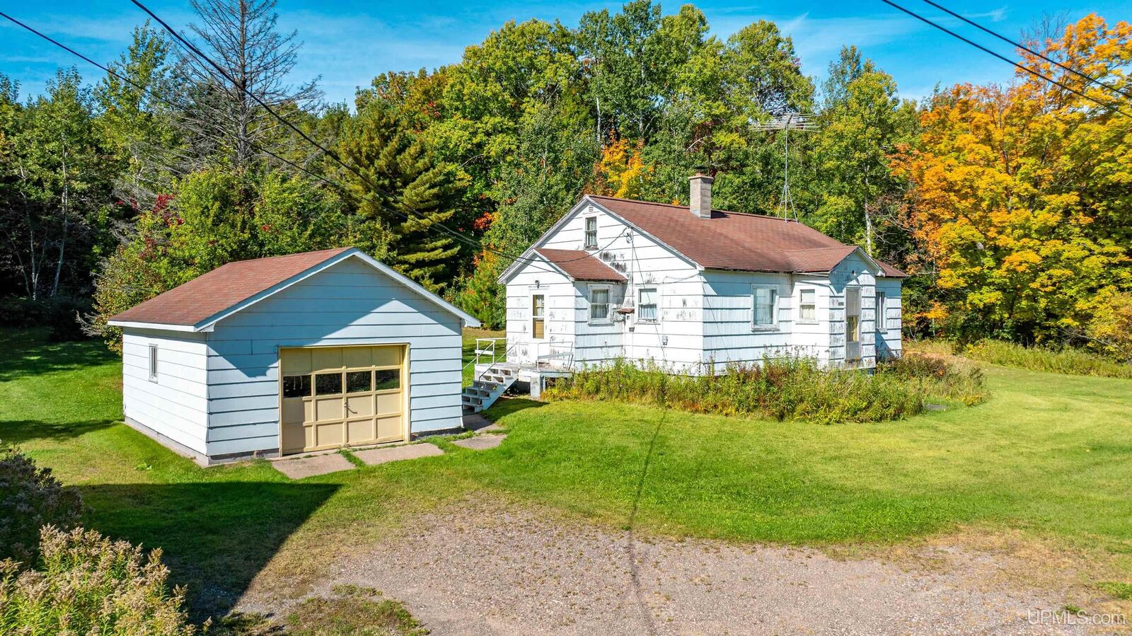 Property Photo:  42767 Wilson Memorial Drive  MI 49916 