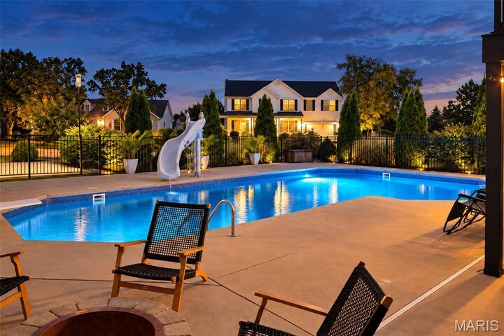 Property Photo:  2703 Angle Gate Circle  MO 63368 