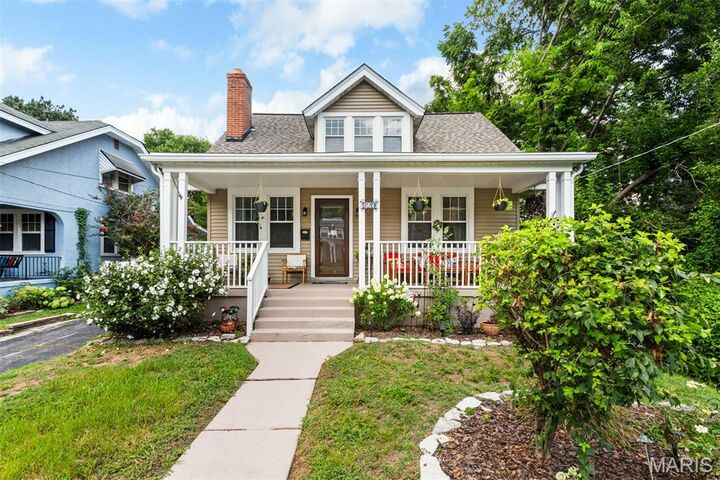Property Photo:  329 Stark Court  MO 63119 