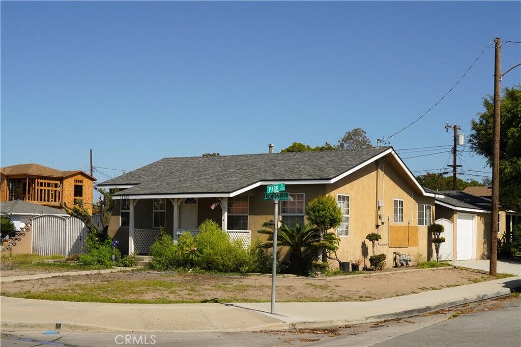 Property Photo:  14142 Locust  CA 92683 