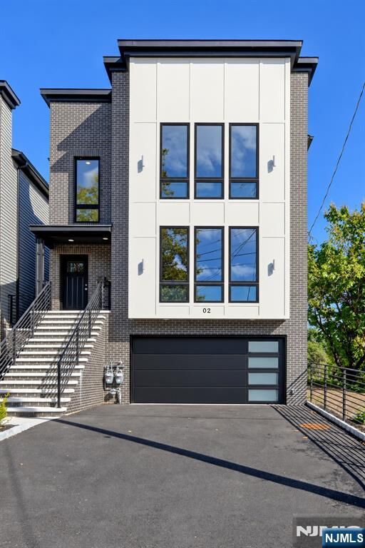 Property Photo:  2 Cleveland Street 1  NJ 07109 