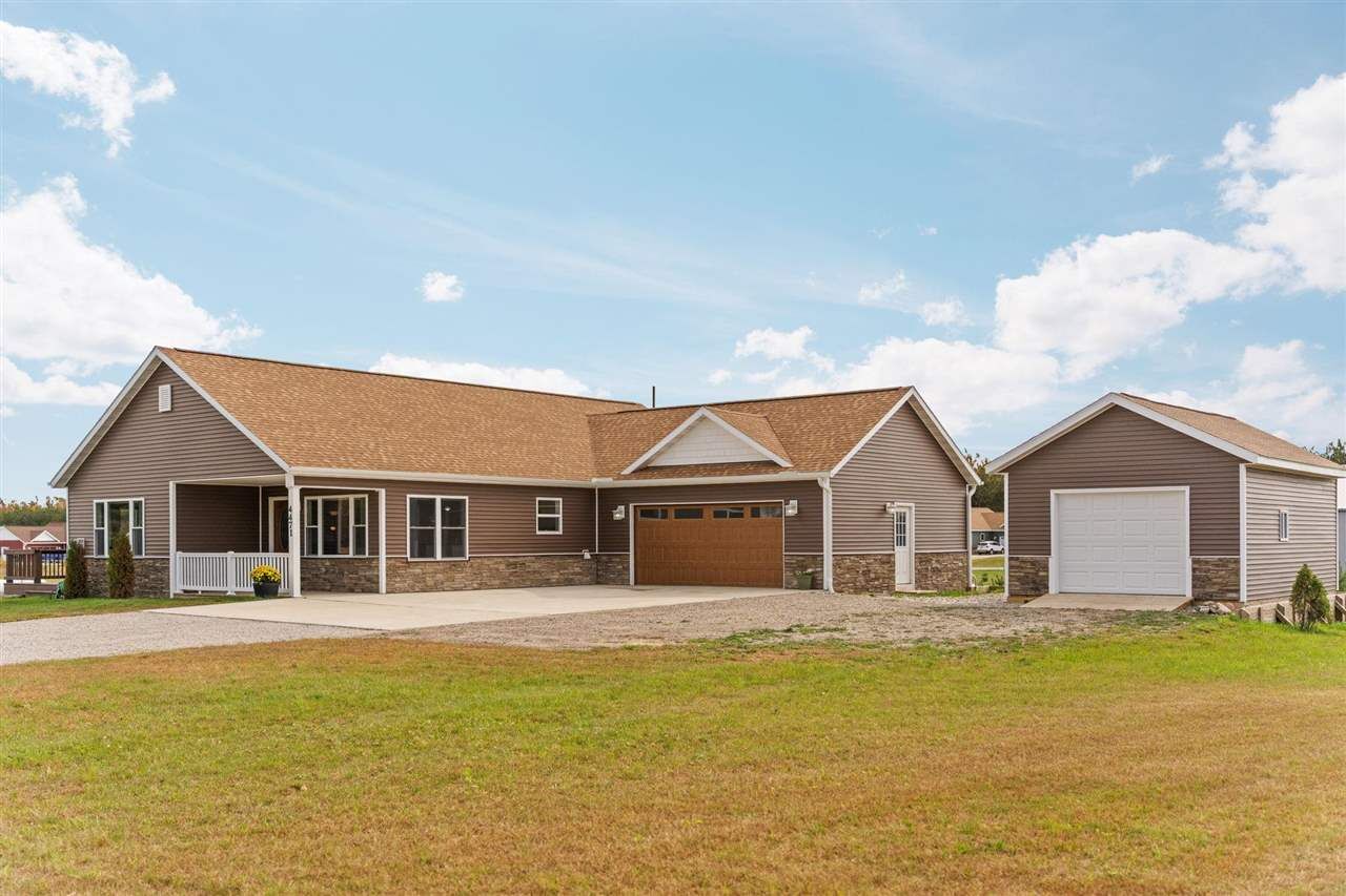 Property Photo: 4471 Ravens Way MI 49735