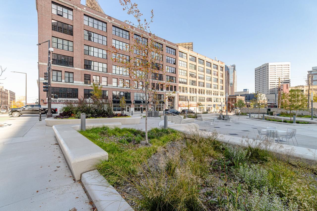 Property Photo: 500 Robert Street N 500 MN 55101