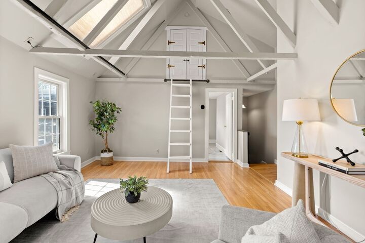 Property Photo:  45 Prospect St 2  MA 01945 