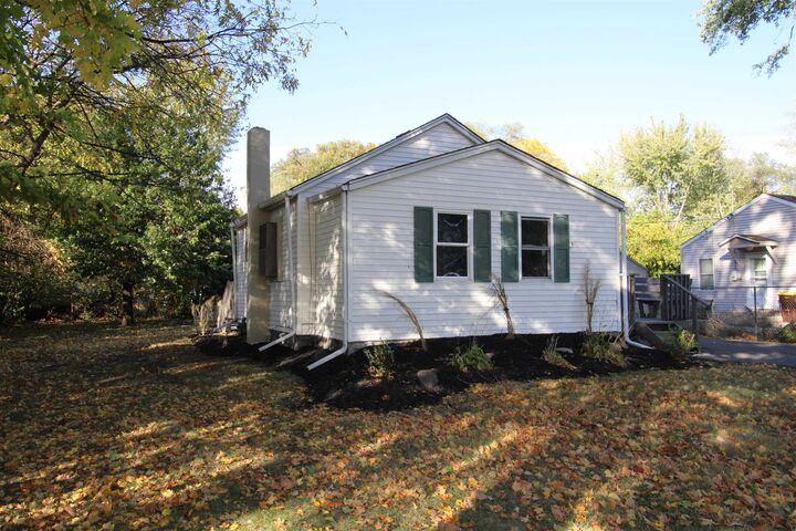 Property Photo: 110 Winona Drive IL 61115