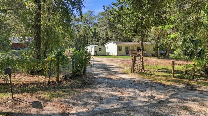 Property Photo:  6820 N Dawson Drive  FL 34442 