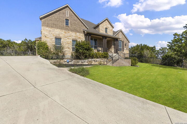 Property Photo:  13310 Trotting Path  TX 78023 