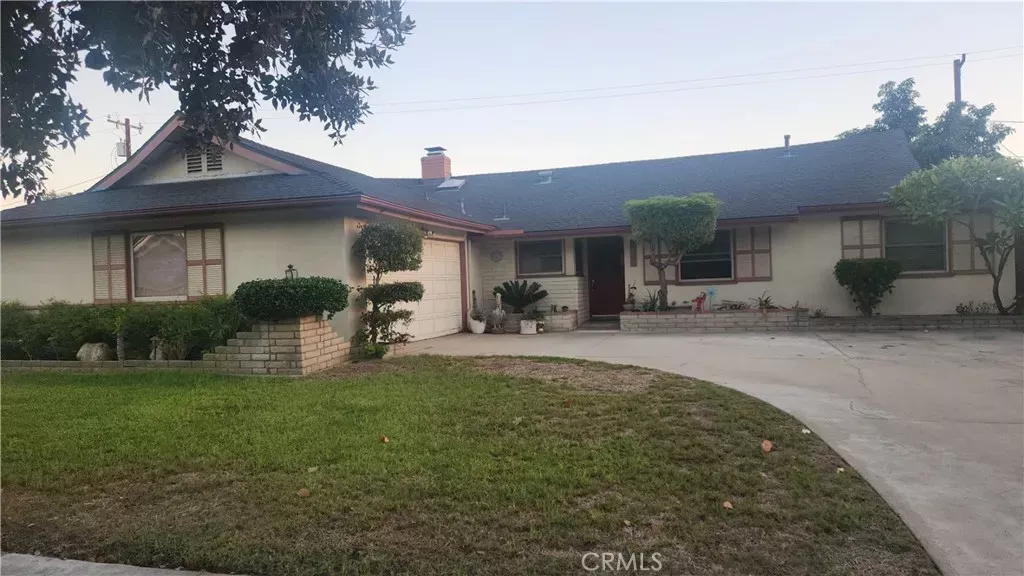 Property Photo:  2650 E Sycamore  CA 92806 