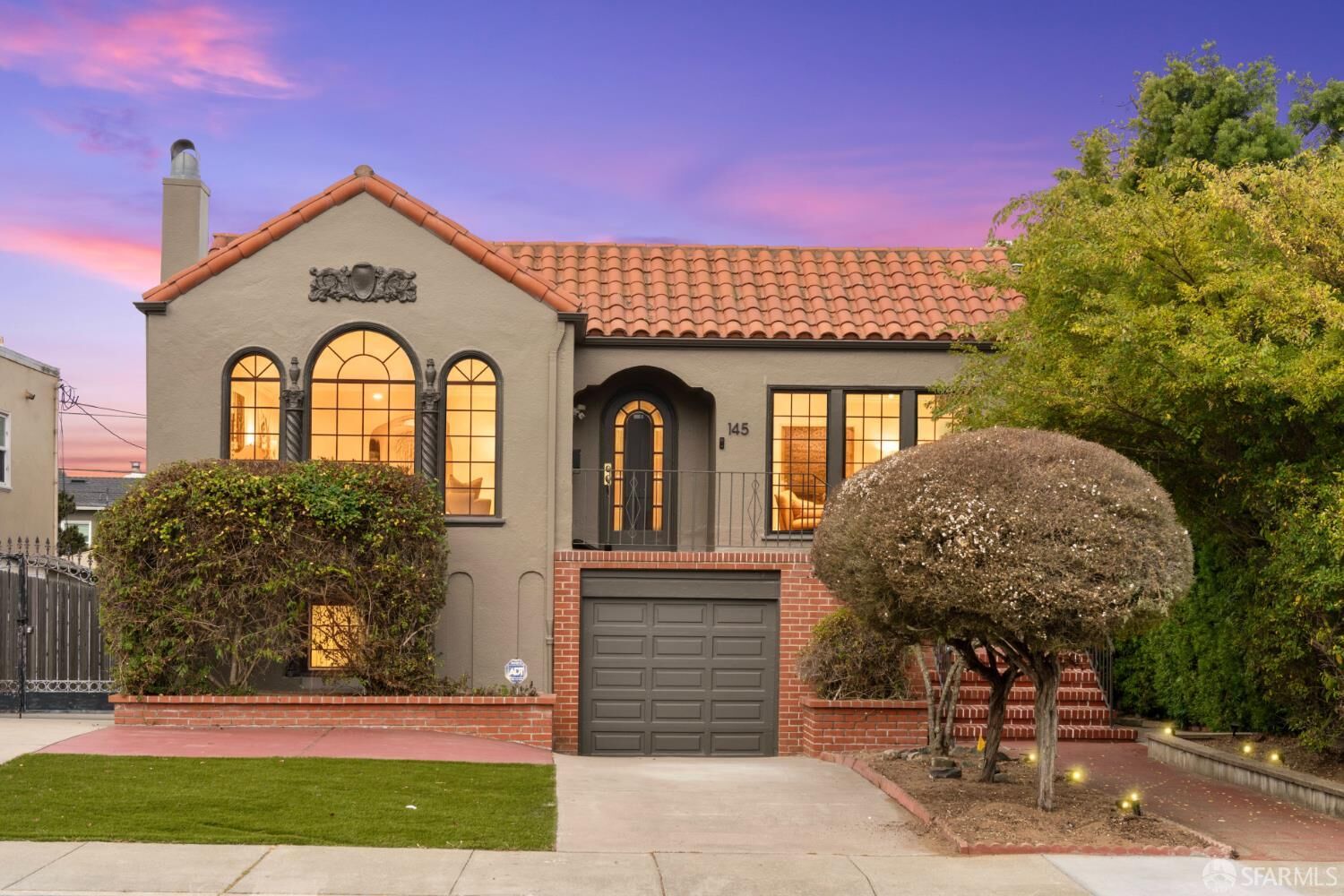 Property Photo:  145 De Soto Street  CA 94127 