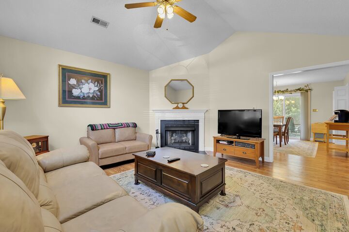 Property Photo:  143 Cardinal Street  SC 29302 