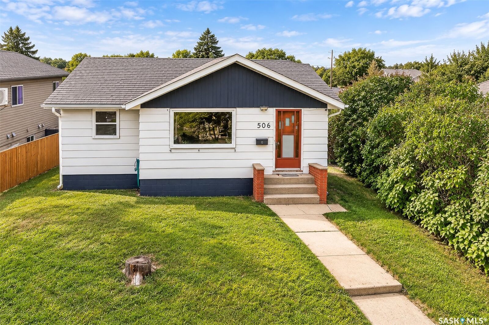 Property Photo:  506 Lillooet Street W  SK S6H 4Z5 