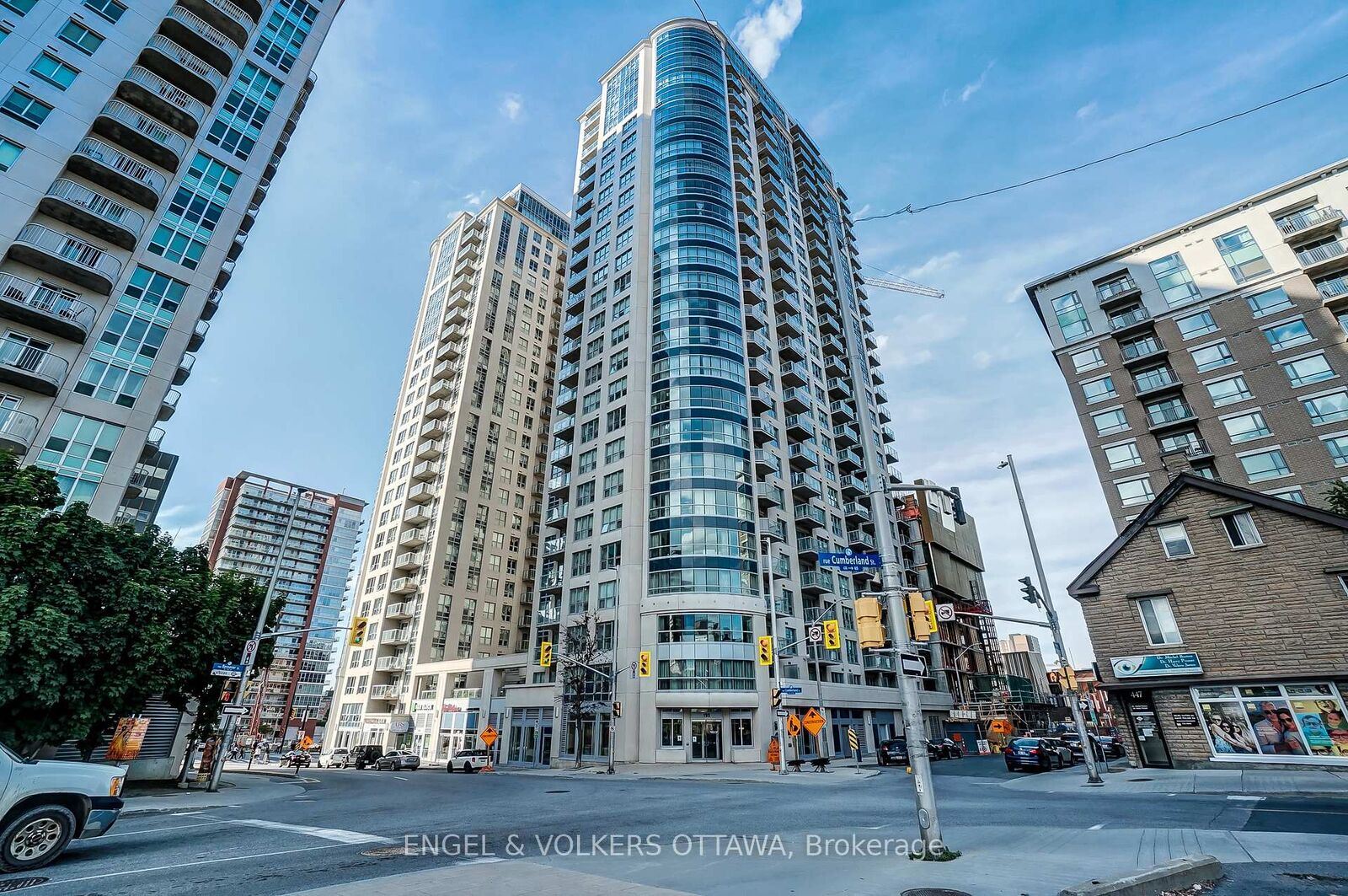 Property Photo:  195 Besserer Street 1407  ON K1N 0B6 