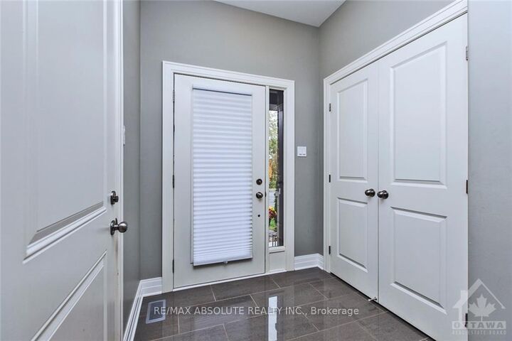 Property Photo: 159 Woodhurst Crescent ON K2S 0T4