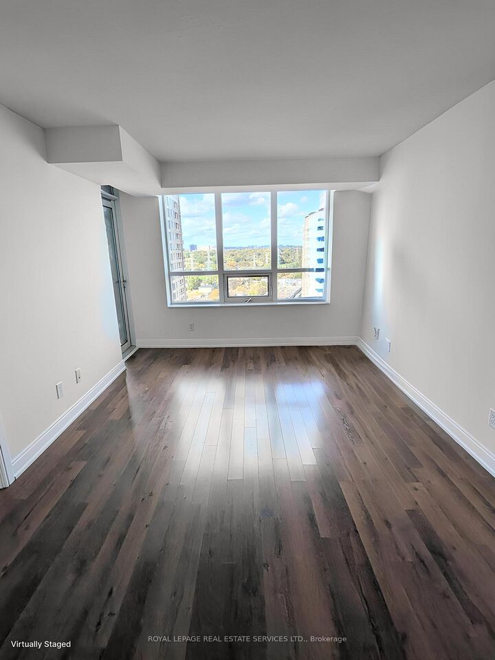 Property Photo: 25 Viking Lane 2157 ON M9B 0A1