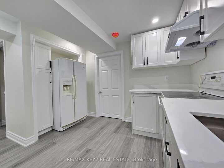 Property Photo:  45 Ball Crescent  ON L1P 1W6 