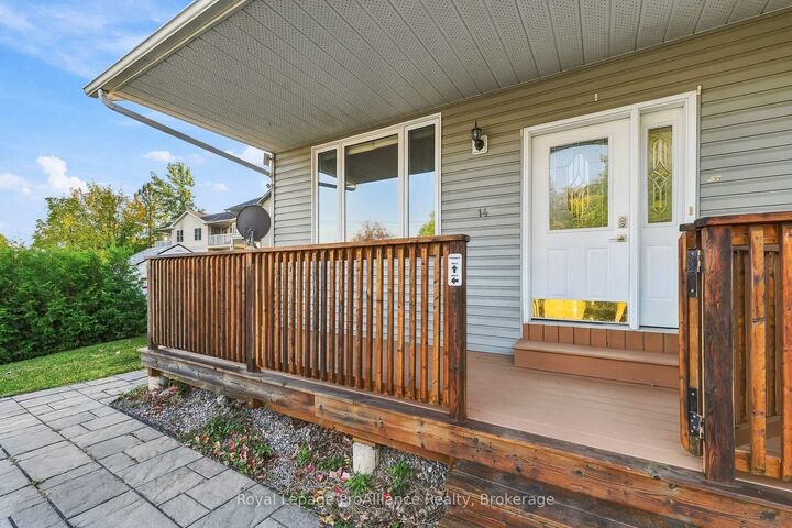 Property Photo:  14 George Street  ON K0K 1H0 