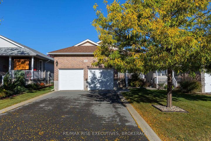 Property Photo:  176 Macdougall Drive  ON K7N 0A2 