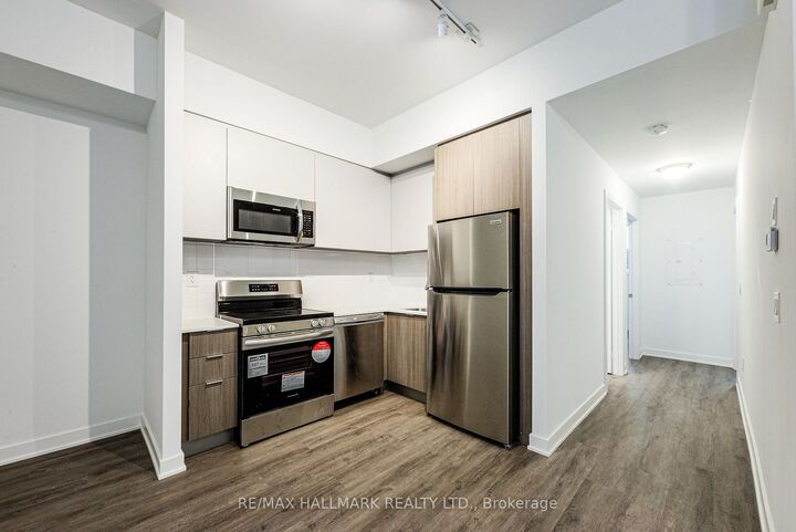 Property Photo:  35 Danforth Road 104  ON M1L 0J6 