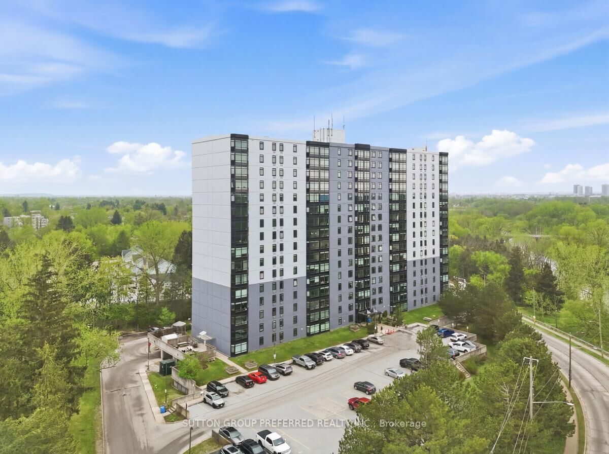 Property Photo:  45 Pond Mills Road 206  ON N5Z 4W5 