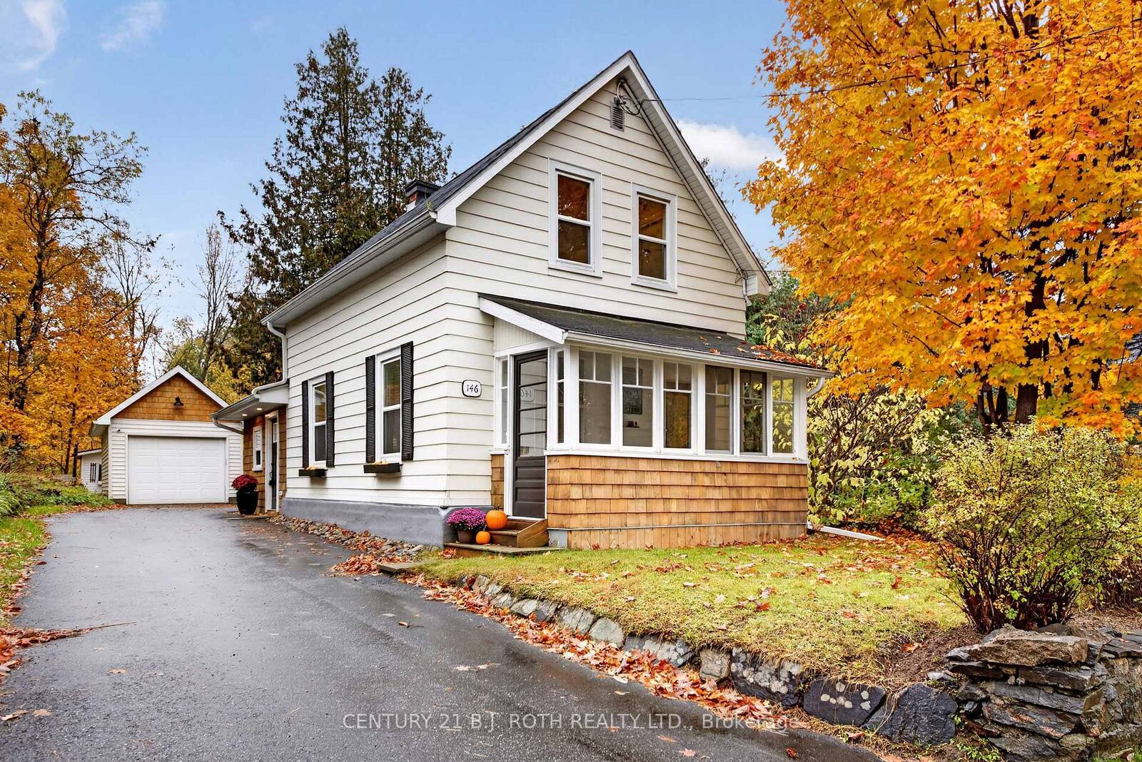 Property Photo:  146 Shier Street  ON P1L 1H1 
