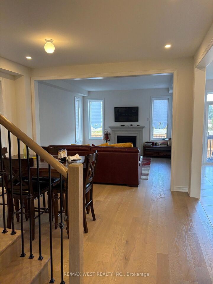 Property Photo:  1352 Davis Loop Circle  ON L0L 1W0 