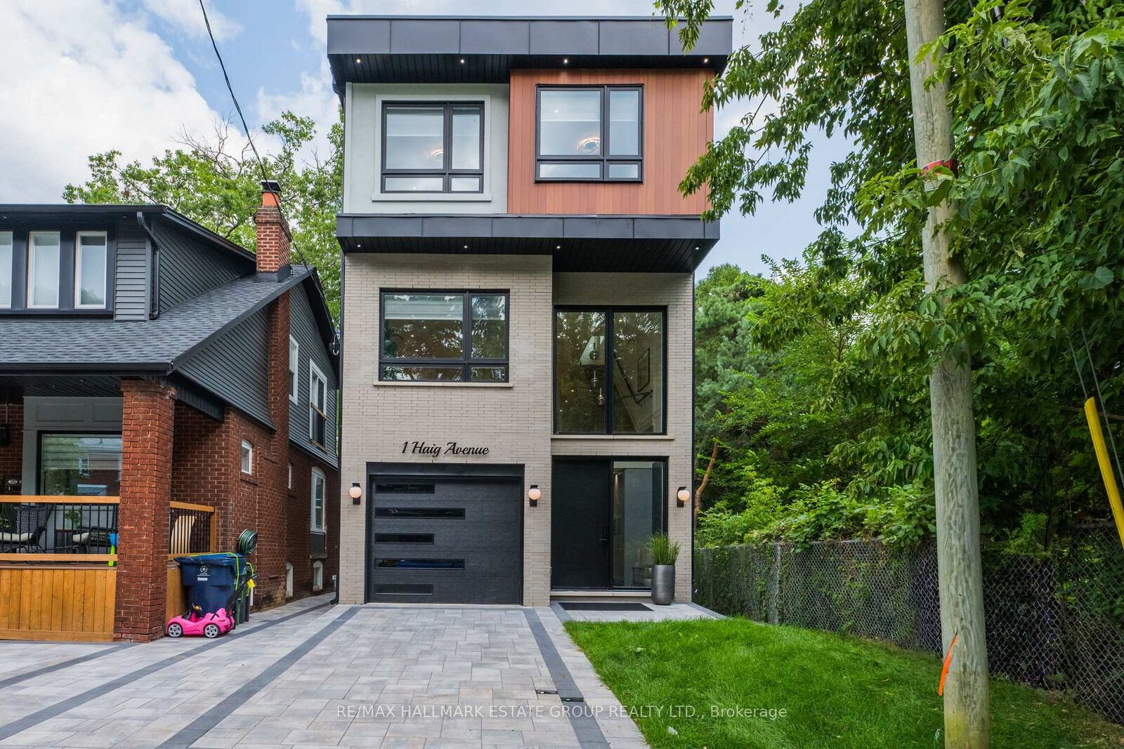 Property Photo:  1 Haig Avenue  ON M1N 2W2 