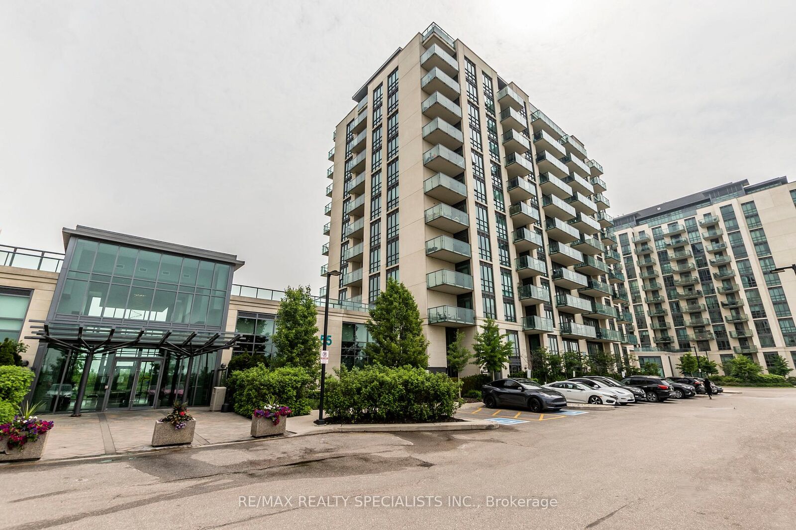 Property Photo: 55 Yorkland Boulevard 606 ON L6P 4K9