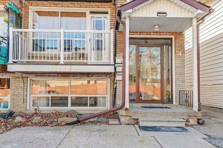 Property Photo:  74 Burlington Street 1  ON M8V 2L2 