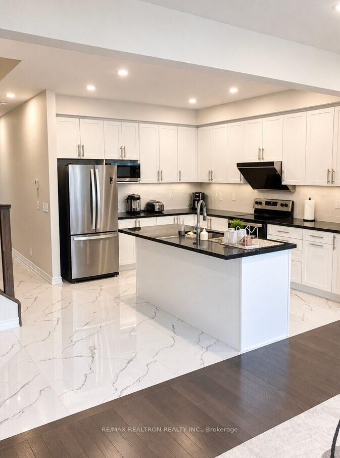Property Photo:  34 Jessica Antonella Street  ON L6C 3K3 