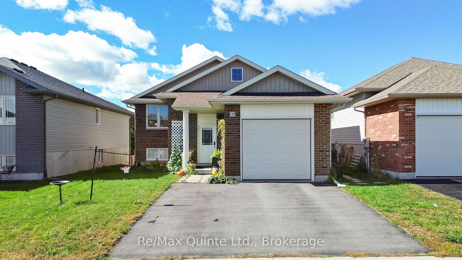 Property Photo:  110 Greenhill Lane A  ON K8N 0C7 