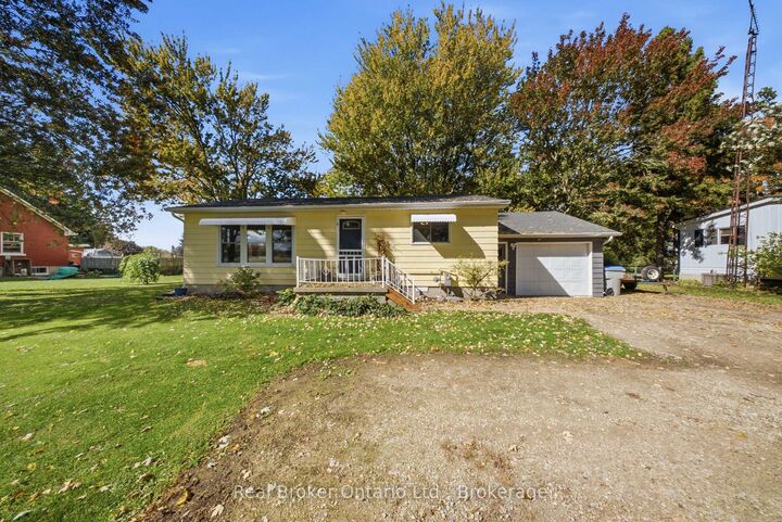 Property Photo:  7480 Rd 164 N/A  ON N0G 1B0 