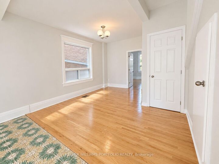 Property Photo:  184 Franklin Avenue Main Fl  ON M6P 3Y8 