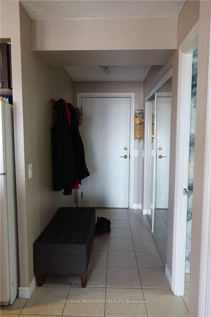 Property Photo:  700 Humberwood Boulevard N 2026  ON M9W 7J4 