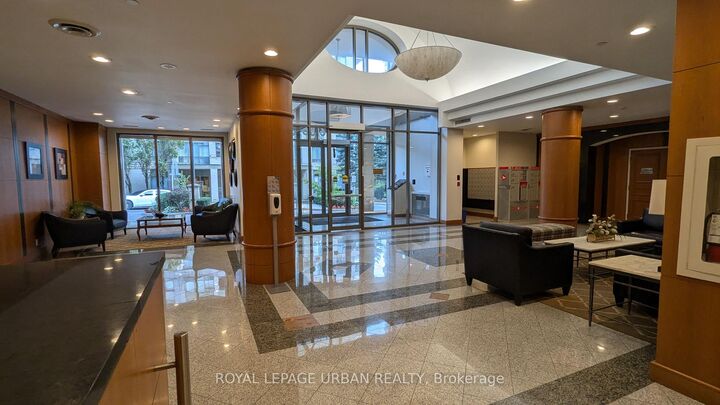 Property Photo:  260 Doris Avenue 205  ON M2N 6X9 
