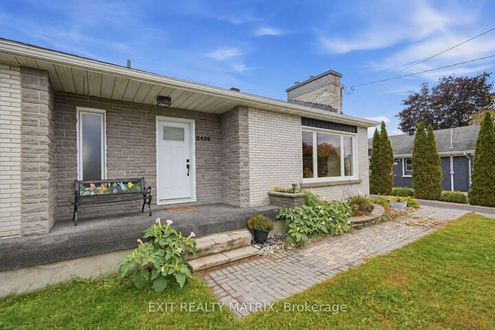 Property Photo: 2439 Raymond Street ON K4K 1K3