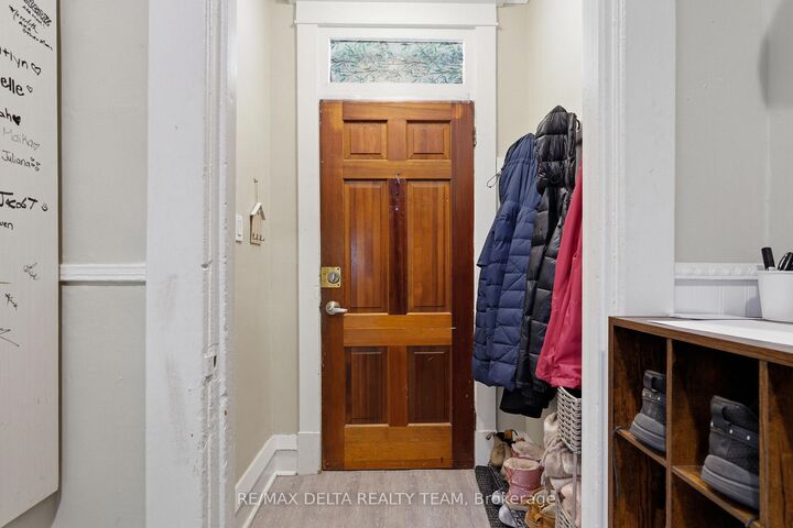 Property Photo: 181 Goulburn Avenue ON K1N 8E3