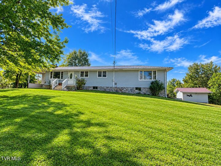 Property Photo: 229 Clint Street TN 37660