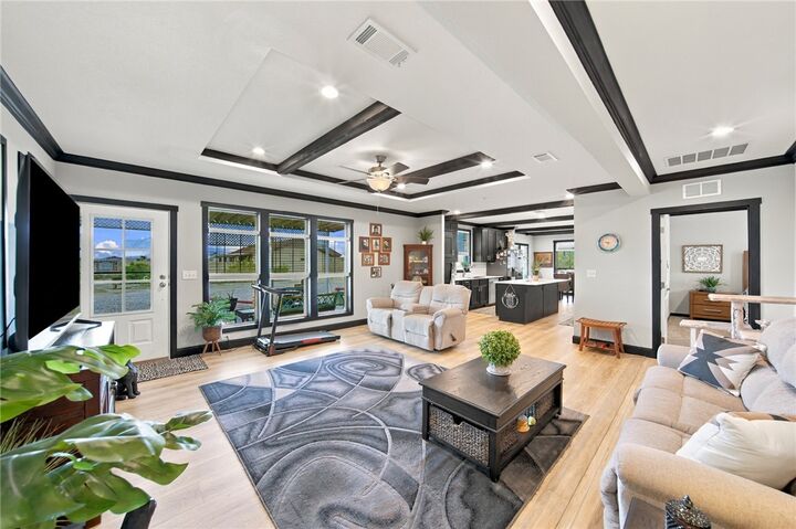 Property Photo:  1732 E Hammer Lane  AZ 86426 