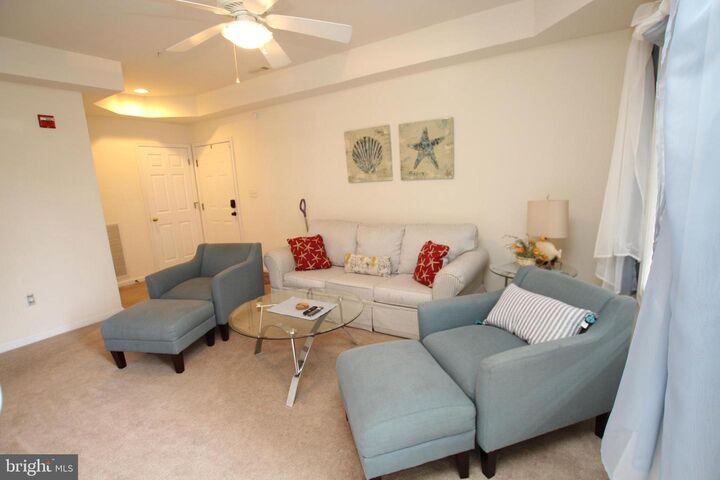 Property Photo: 100 Cascade Lane DE 19971