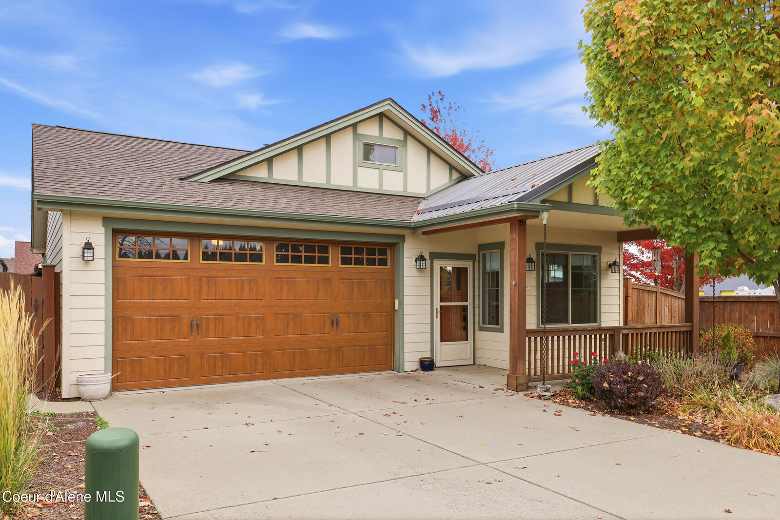 Property Photo:  867 W Knoll Ln  ID 83815 