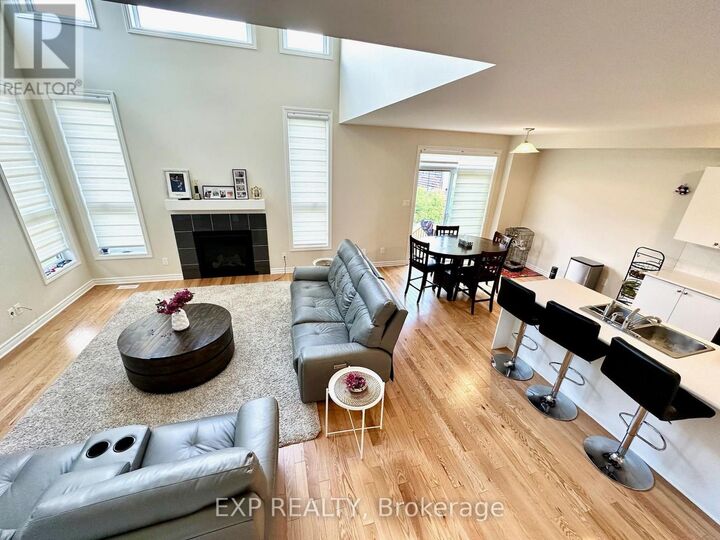 Property Photo:  712 Namur Street  ON K0A 1W0 