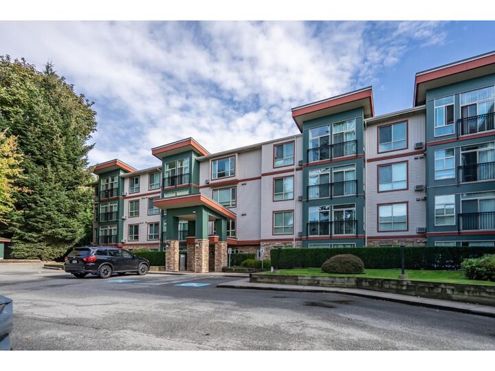 Property Photo: 33485 South Fraser Way 207 BC V2S 8P9