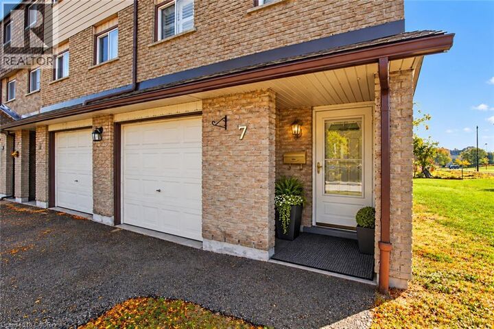 Property Photo:  1455 Garth Street 7  ON L9B 1T4 