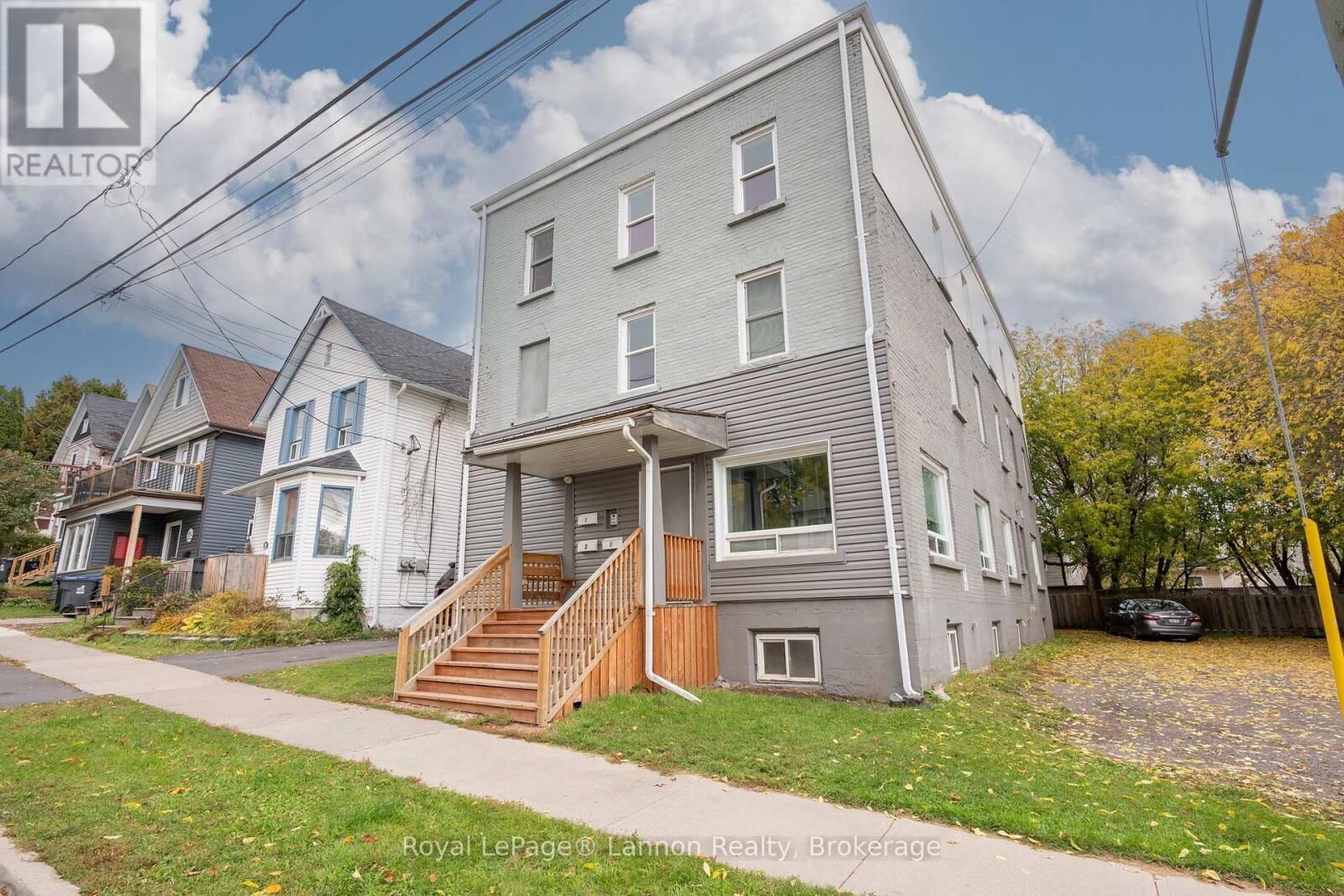 Property Photo:  350 Bay Street  ON P7B 1S3 