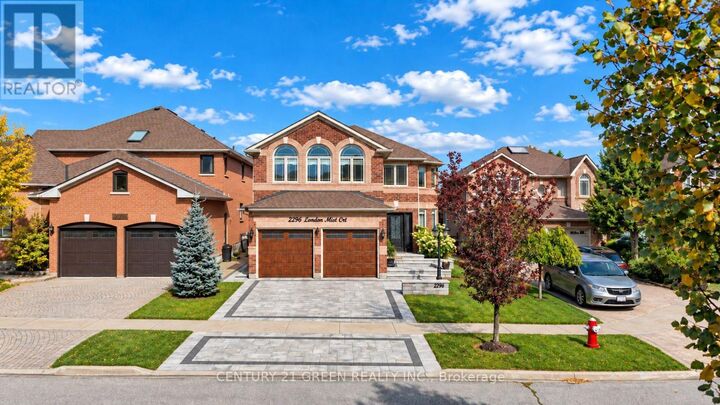 Property Photo:  2296 London Mist Court  ON L5M 5Y4 